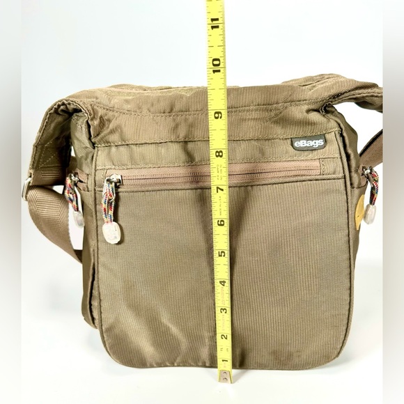 Ebags Women’s Piazza Day Crossbody Bag in sandstone - Picture 11 of 12